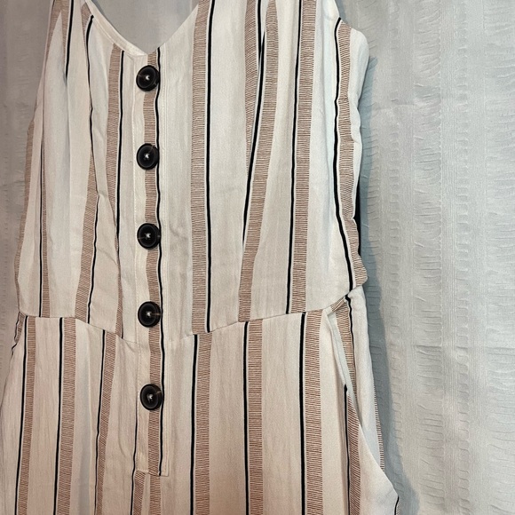 Women's Striped Jumpsuit - Picture 6 of 6